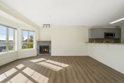 212 9000 Birch Street, Chilliwack, BC, Chilliwack — Apartment/Condo for sale
