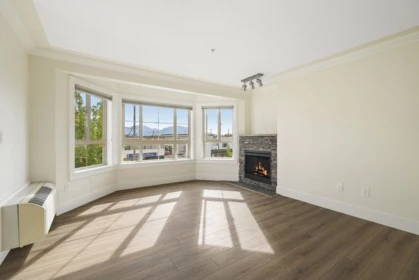 212 9000 Birch Street, Chilliwack, BC, Chilliwack — Apartment/Condo for sale