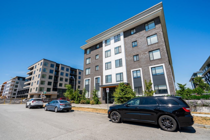 Hot Tub / Spa Photo of 407 15815 85 Avenue, Surrey, BC