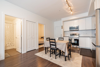 Kitchen Photo of 407 15815 85 Avenue, Surrey, BC