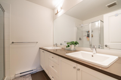 Powder Room Photo of 407 15815 85 Avenue, Surrey, BC