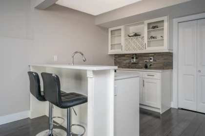 Hallway Photo of 36398 Cascade Ridge Drive, Mission, BC