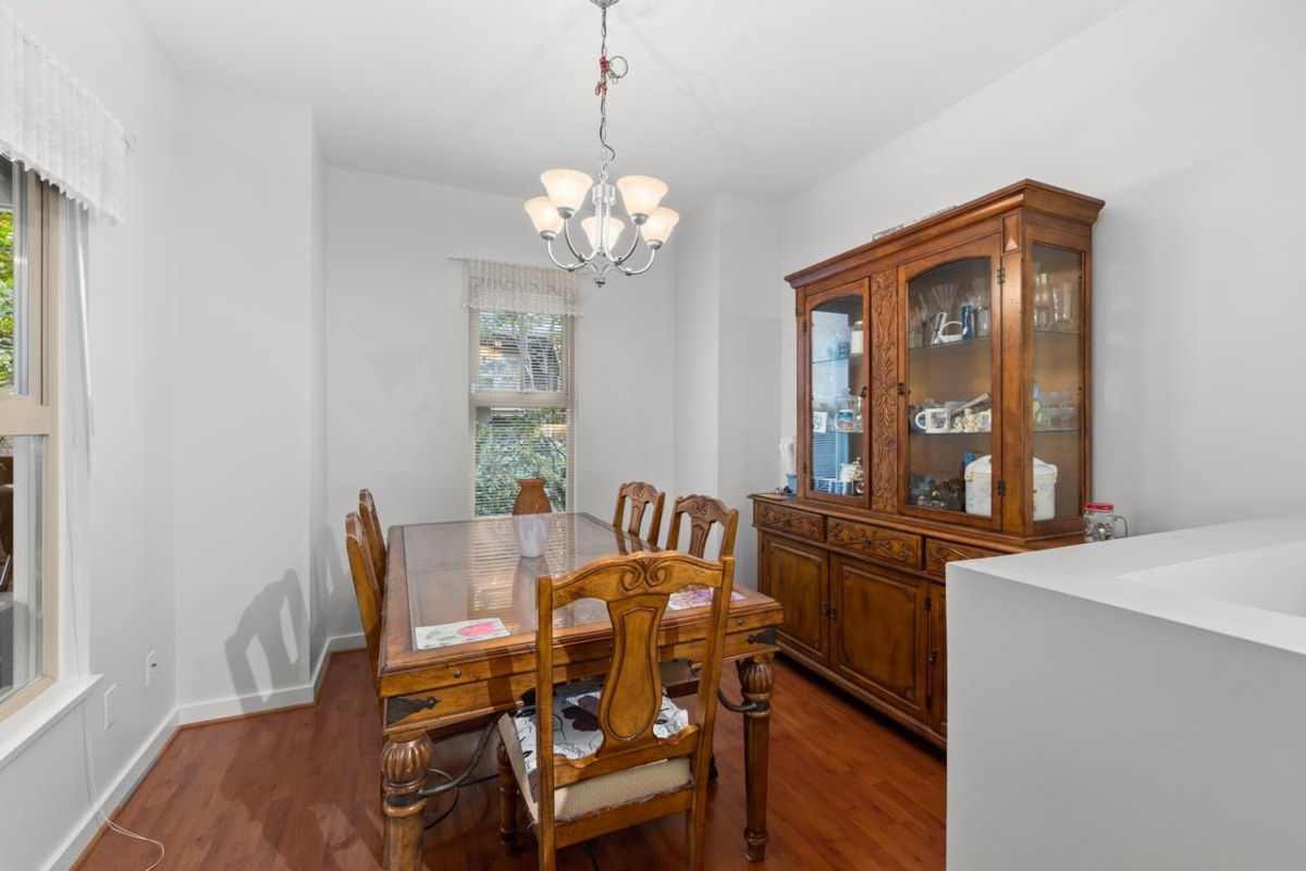 Bedroom 2 Photo of 246 600 Park Crescent, New Westminster, BC