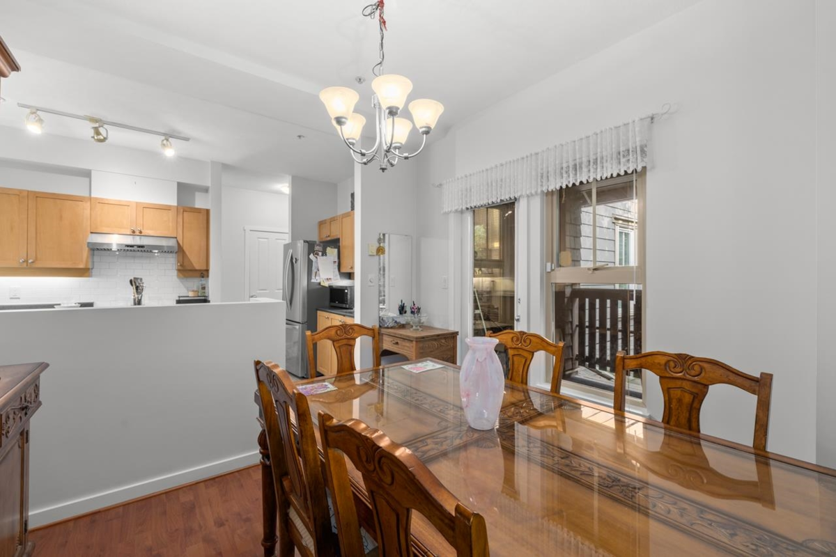 Bedroom 3 Photo of 246 600 Park Crescent, New Westminster, BC