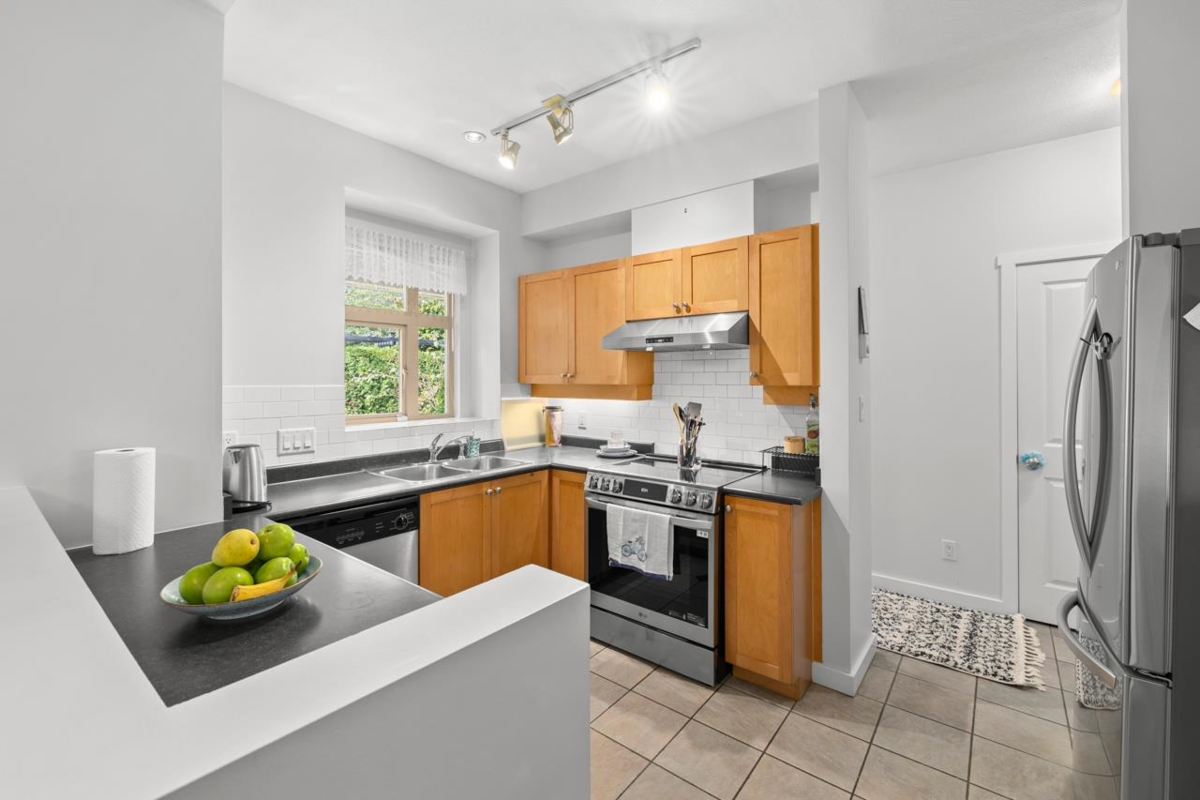 Pantry Photo of 246 600 Park Crescent, New Westminster, BC