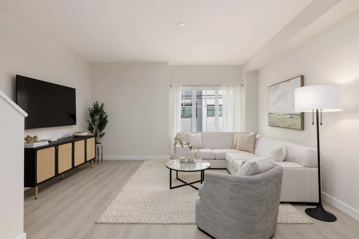 Kitchen Photo of 126 19451 Sutton Avenue, Pitt Meadows, BC