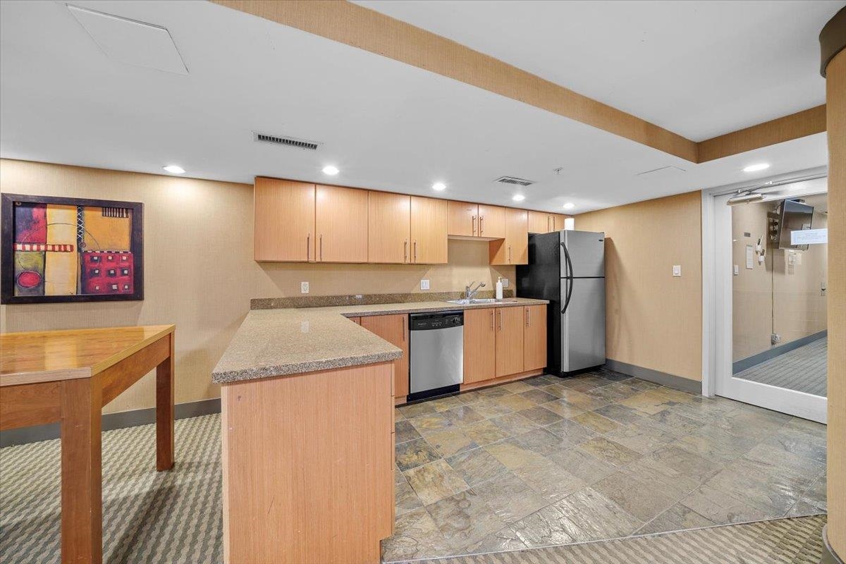 Bedroom 2 Photo of 405 2138 Madison Avenue, Burnaby, BC