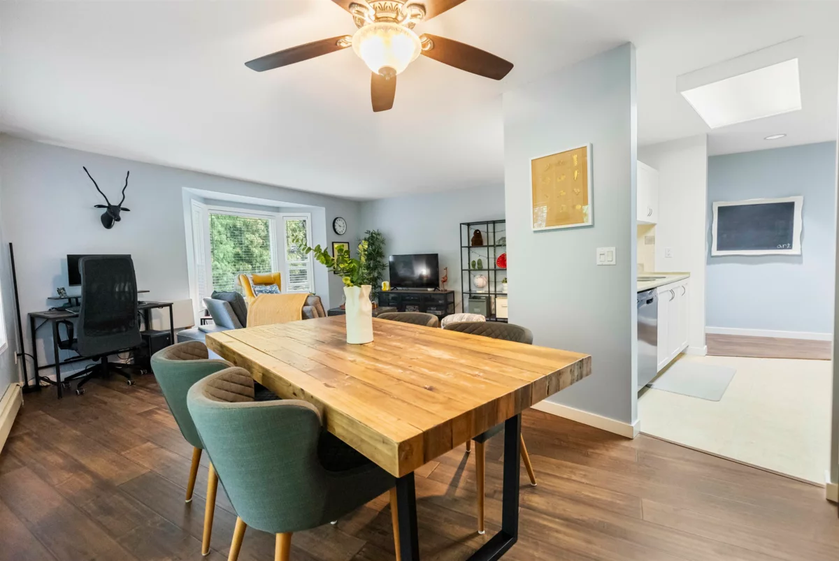 Primary Bedroom Photo of 315 2700 Mccallum Road, Abbotsford, BC