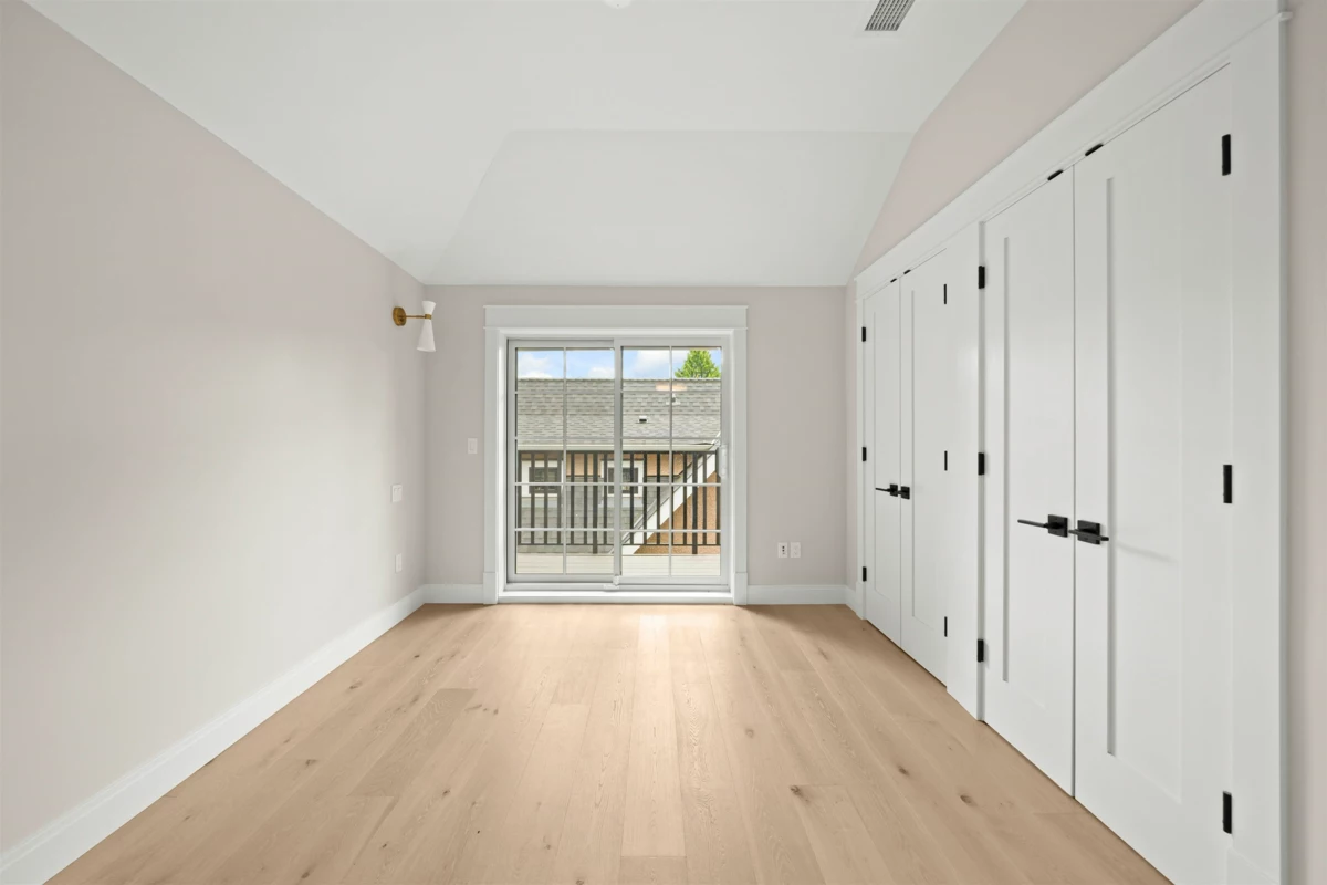 Basement Recreation Room Photo of 1458 W 45th Avenue, Vancouver, BC