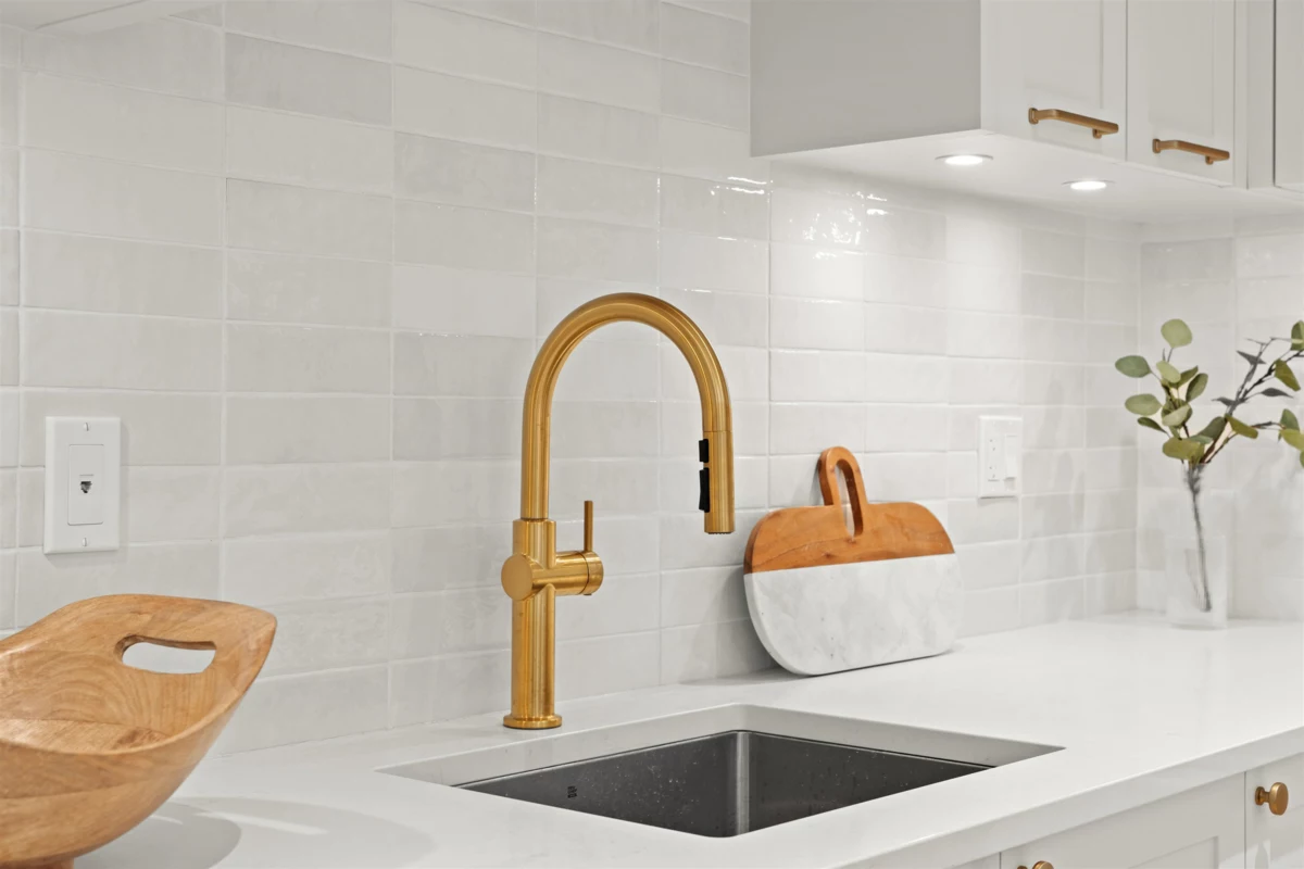 Breakfast Nook Photo of 1458 W 45th Avenue, Vancouver, BC