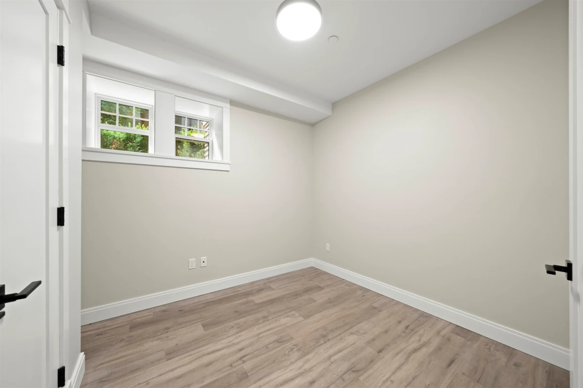 Front Yard Photo of 1458 W 45th Avenue, Vancouver, BC