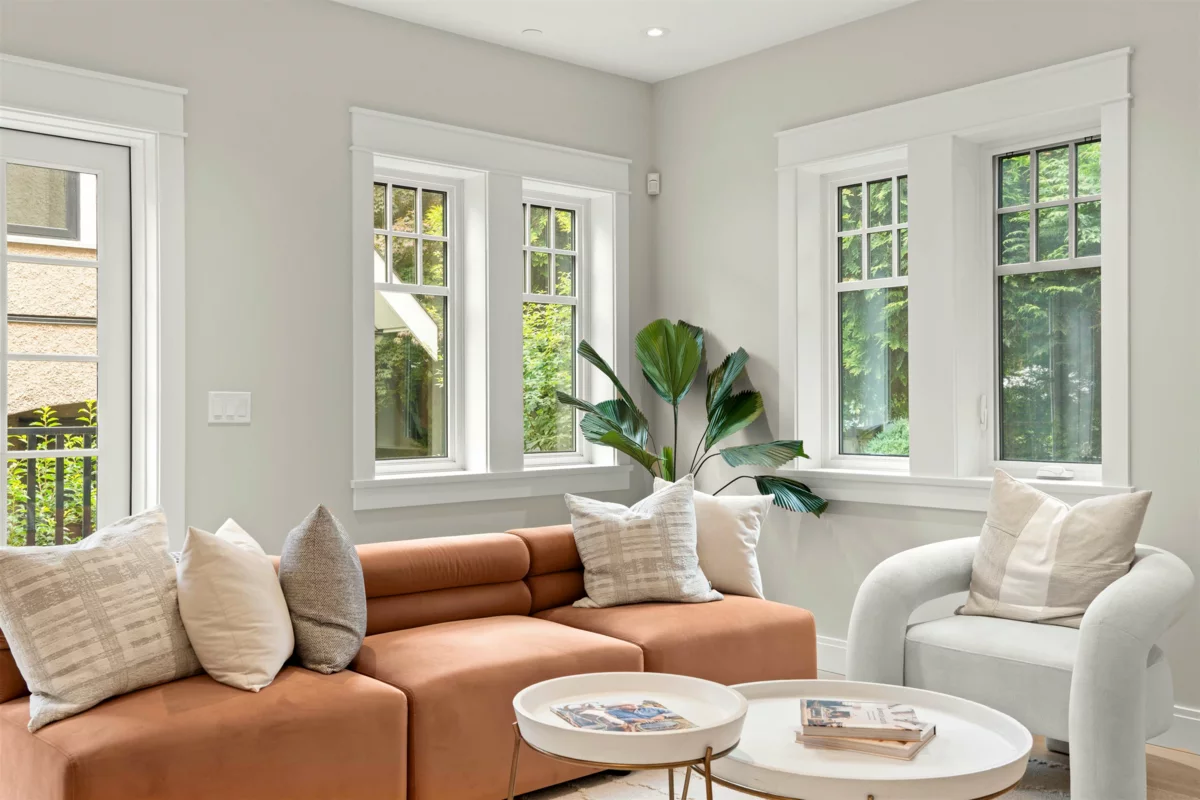 Living Room Photo of 1458 W 45th Avenue, Vancouver, BC