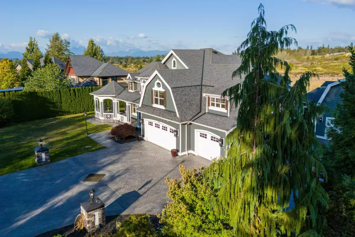 Fitness Center Photo Near 5218 219a Street, Langley, BC