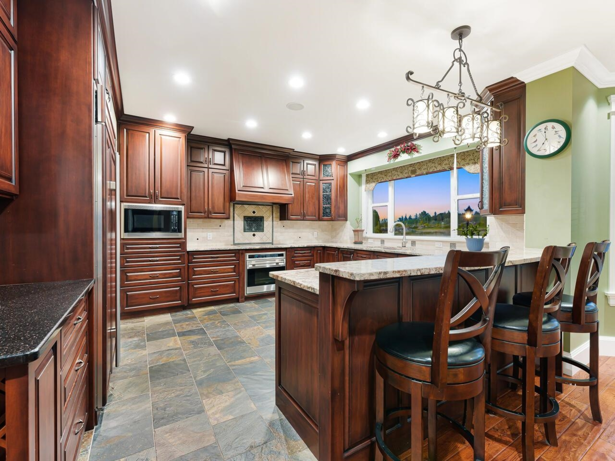 Primary Bedroom Photo of 5218 219a Street, Langley, BC