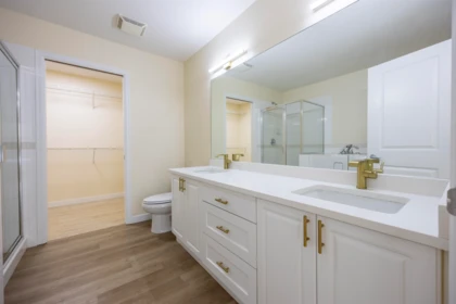 Guest Bathroom Photo of 7 16995 64 Avenue, Surrey, BC