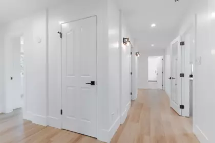 Guest Bathroom Photo of 2892 140 Street, Surrey, BC