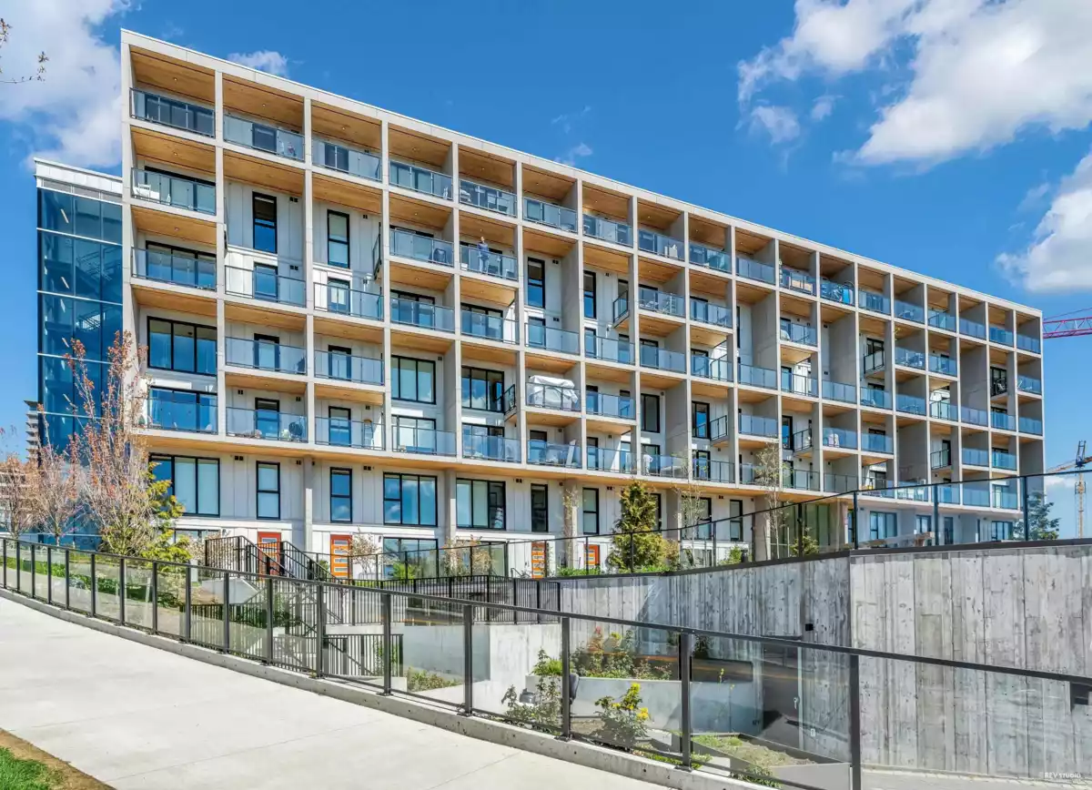 Backyard Photo of 403 9888 University Crescent, Burnaby, BC