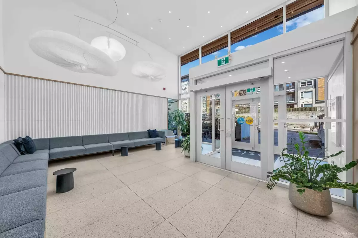 Entry Foyer Photo of 403 9888 University Crescent, Burnaby, BC