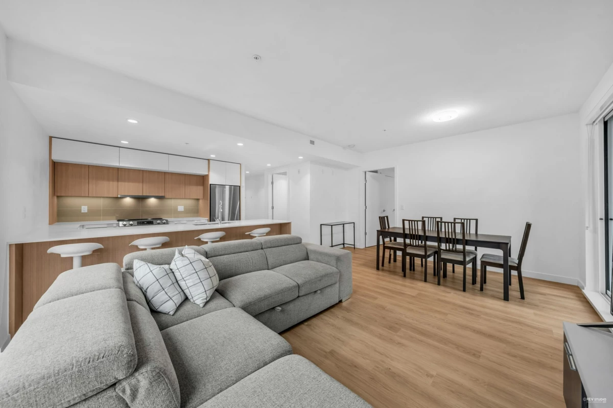 Primary Bathroom Photo of 403 9888 University Crescent, Burnaby, BC