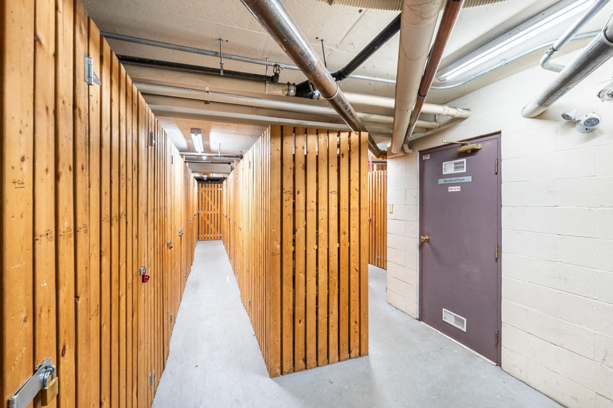 Front Yard Photo of 204 1551 Mariner Walk, Vancouver, BC