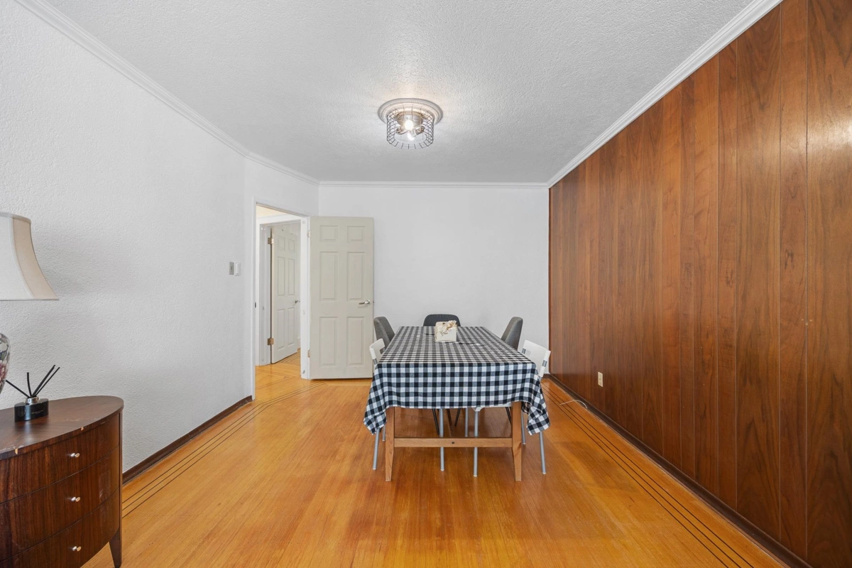 Primary Bedroom Photo of 4054 W 31st Avenue, Vancouver, BC