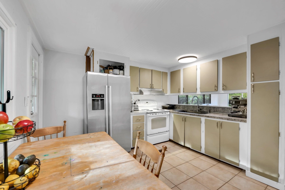 Kitchen Photo of 125 1830 Mamquam Road, Squamish, BC