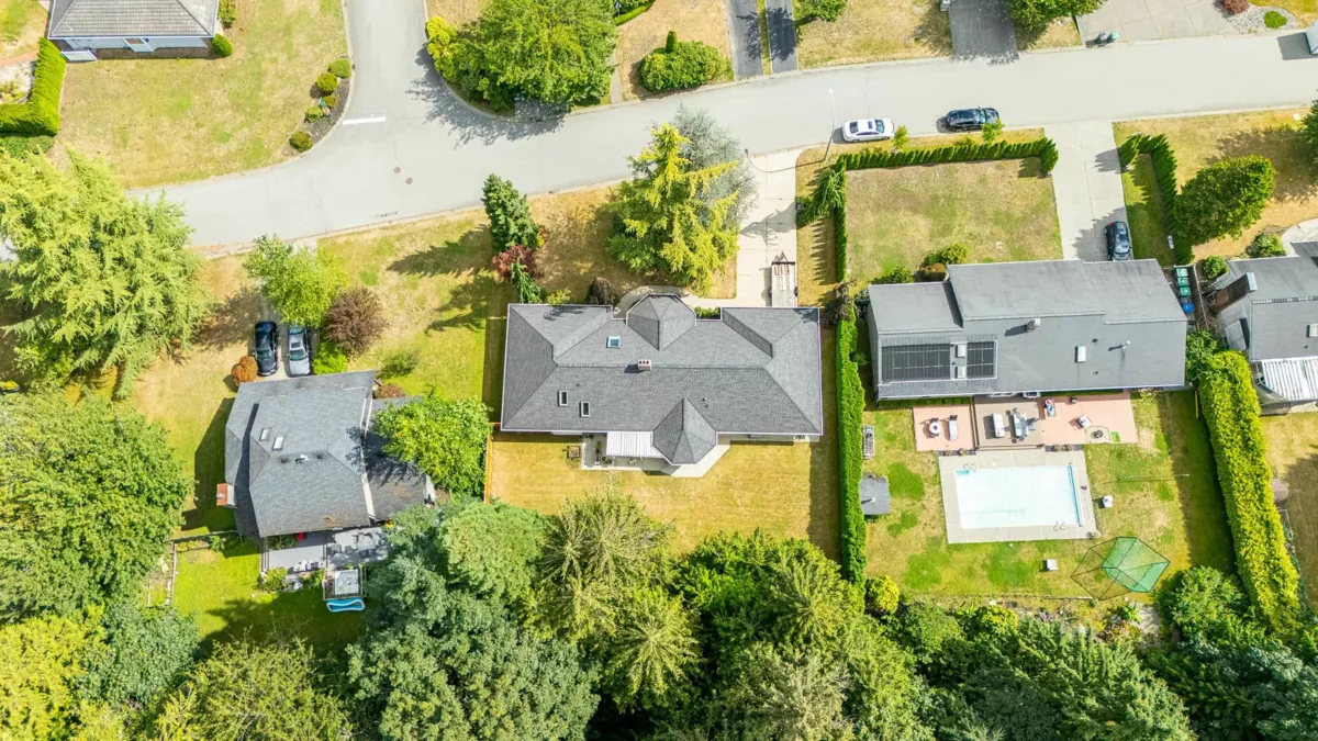 Community Amenities Photo (Clubhouse) of 11293 153a Street, Surrey, BC