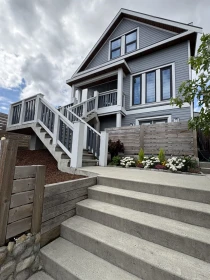 1409 Sixth Avenue, New Westminster, BC, New Westminster — Single Family Residence for sale