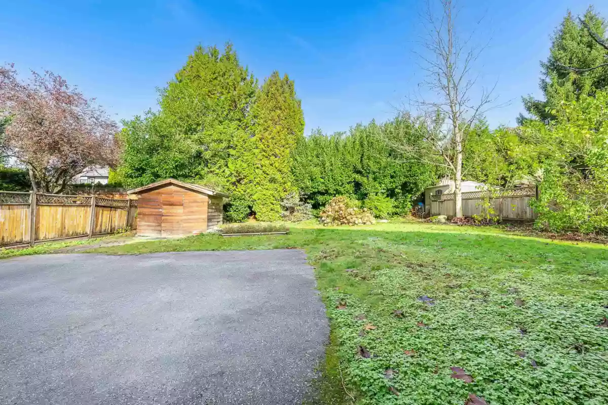 Garage Interior Photo of 3868 Mt Seymour Parkway, North Vancouver, BC