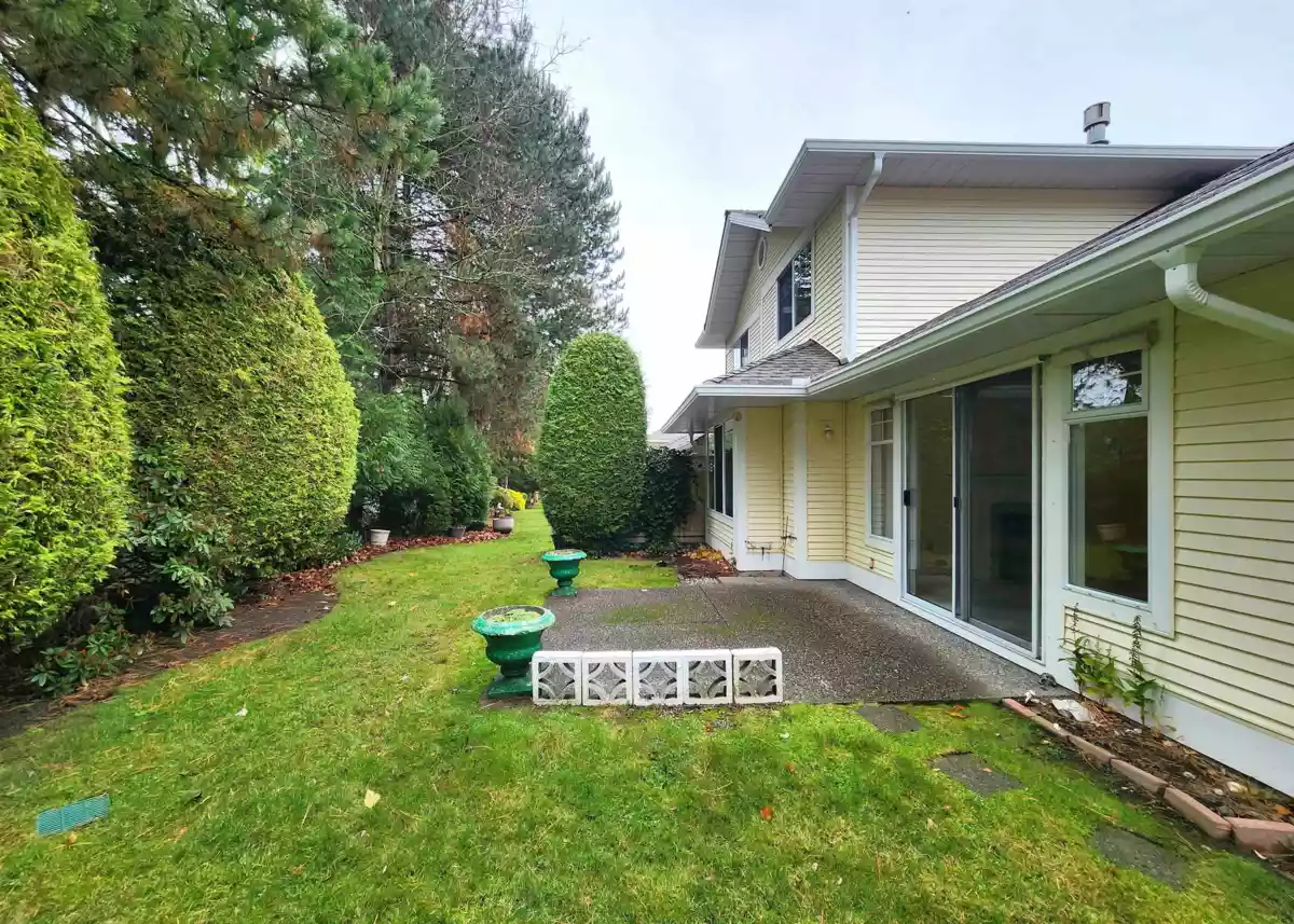 Garden / Landscaping Photo of 35 8737 212 Street, Langley, BC
