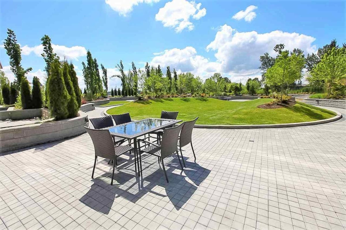 Garage Interior Photo of 708 2789 Shaughnessy Street, Port Coquitlam, BC