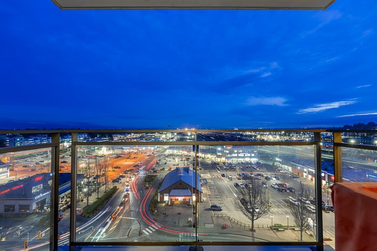 Garden / Landscaping Photo of 708 2789 Shaughnessy Street, Port Coquitlam, BC