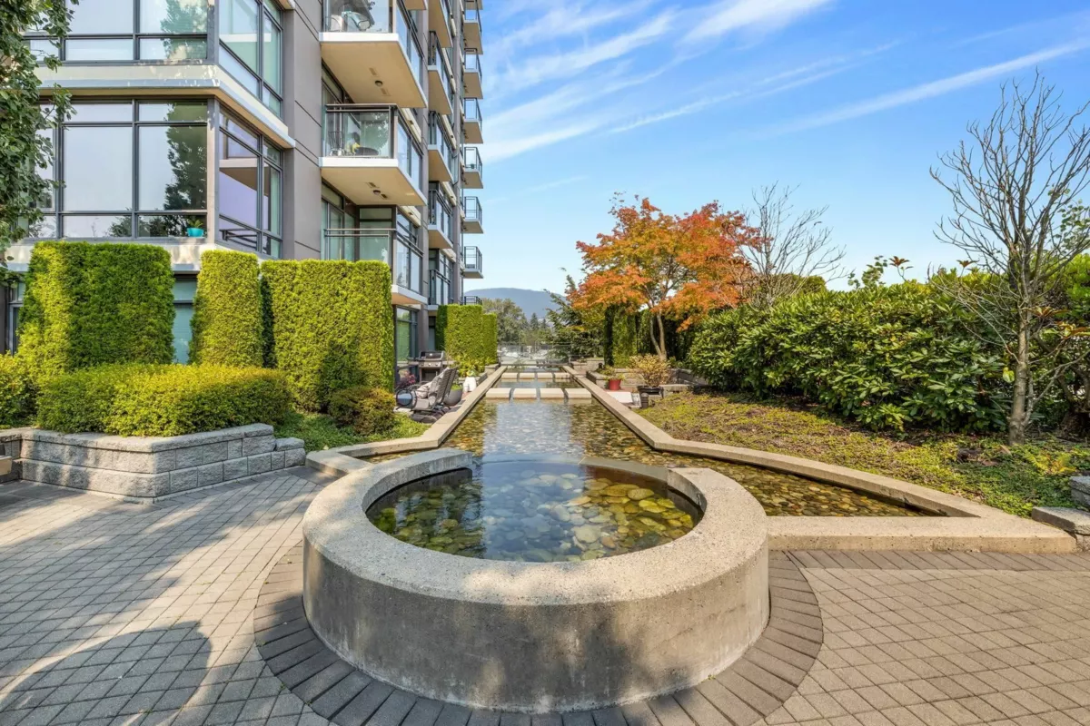 Outdoor Patio Photo of 708 2789 Shaughnessy Street, Port Coquitlam, BC