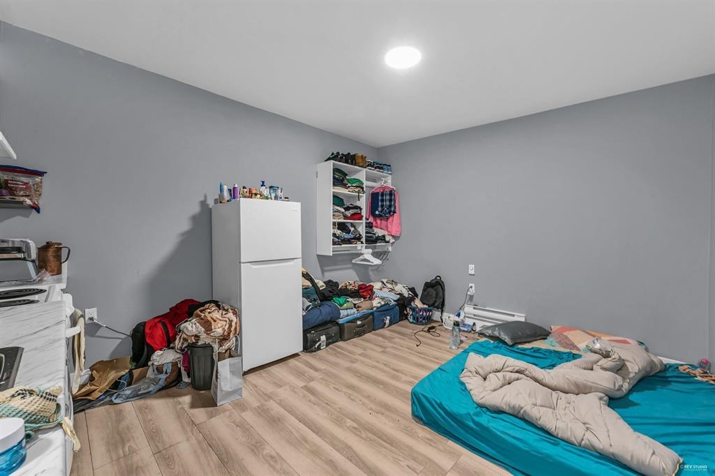 Kitchen Photo of 13572 68 Avenue, Surrey, BC