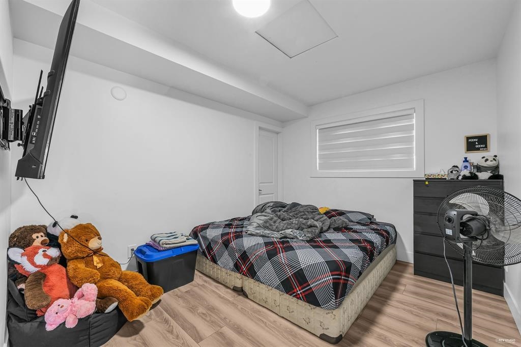 Office / Den Photo of 13572 68 Avenue, Surrey, BC