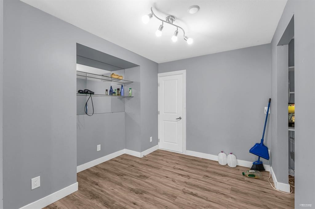 Outdoor Patio Photo of 13572 68 Avenue, Surrey, BC