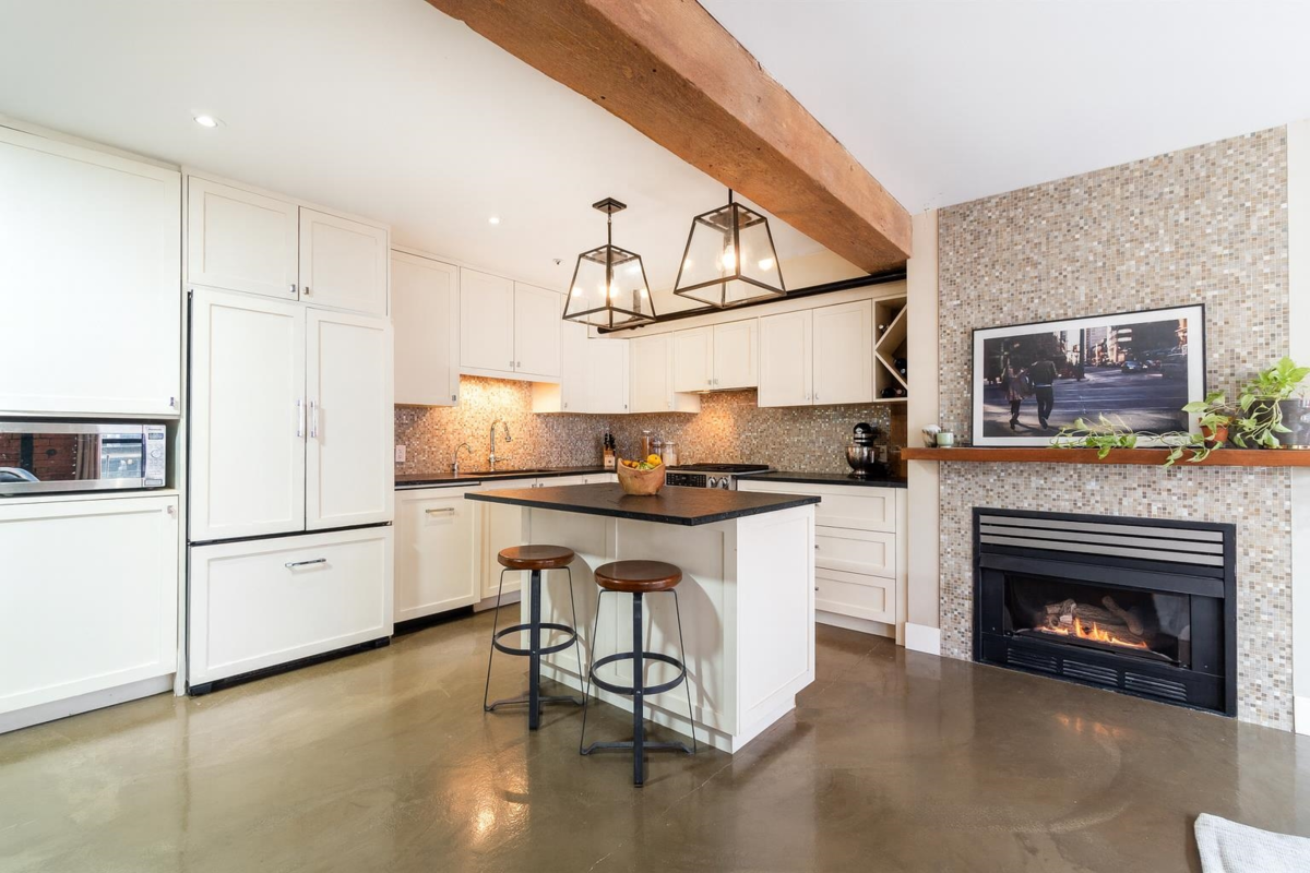 Breakfast Nook Photo of 203 1066 Hamilton Street, Vancouver, BC