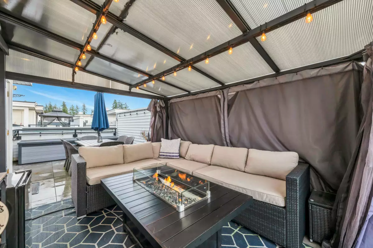 Garage Interior Photo of 38 16336 23a Avenue, Surrey, BC