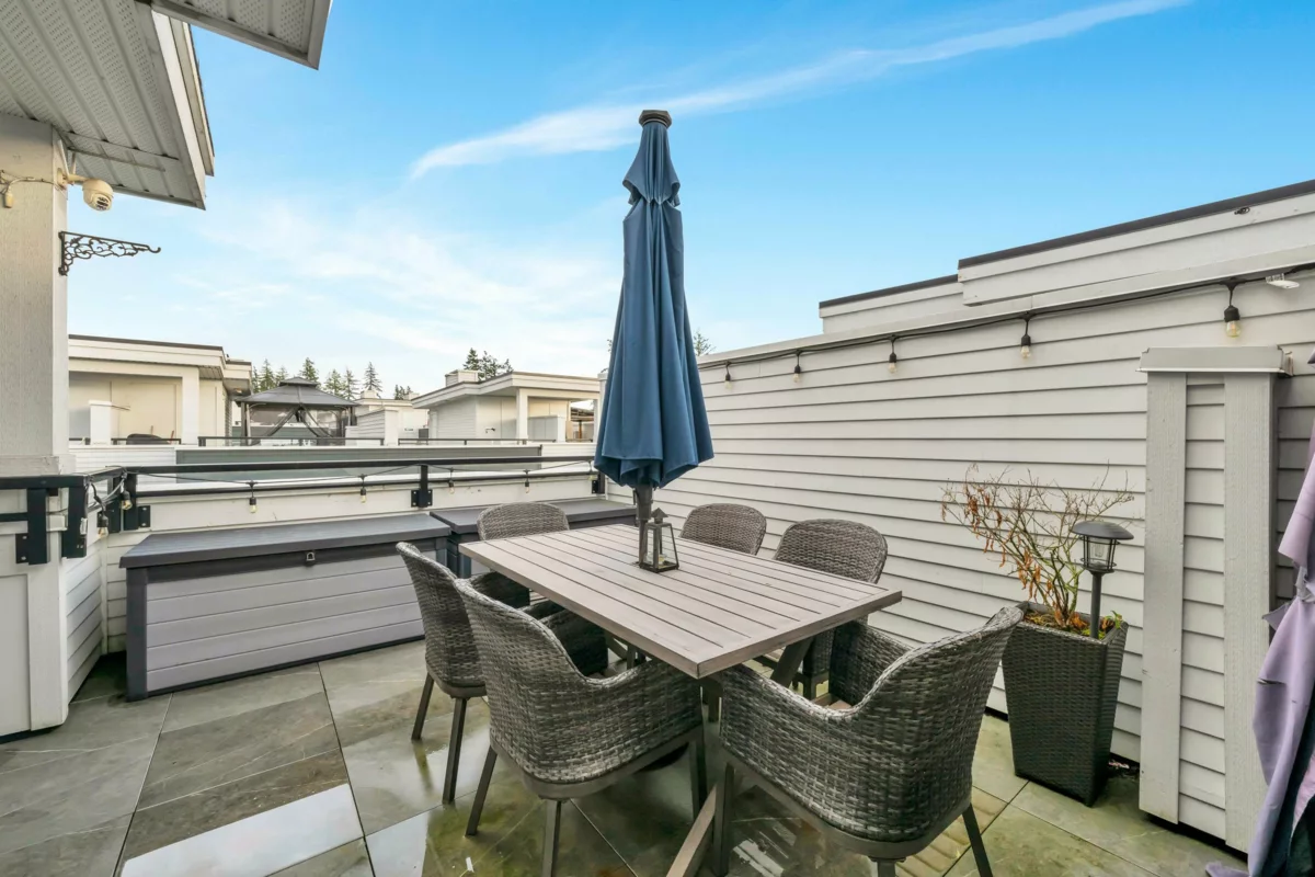 Mudroom Photo of 38 16336 23a Avenue, Surrey, BC