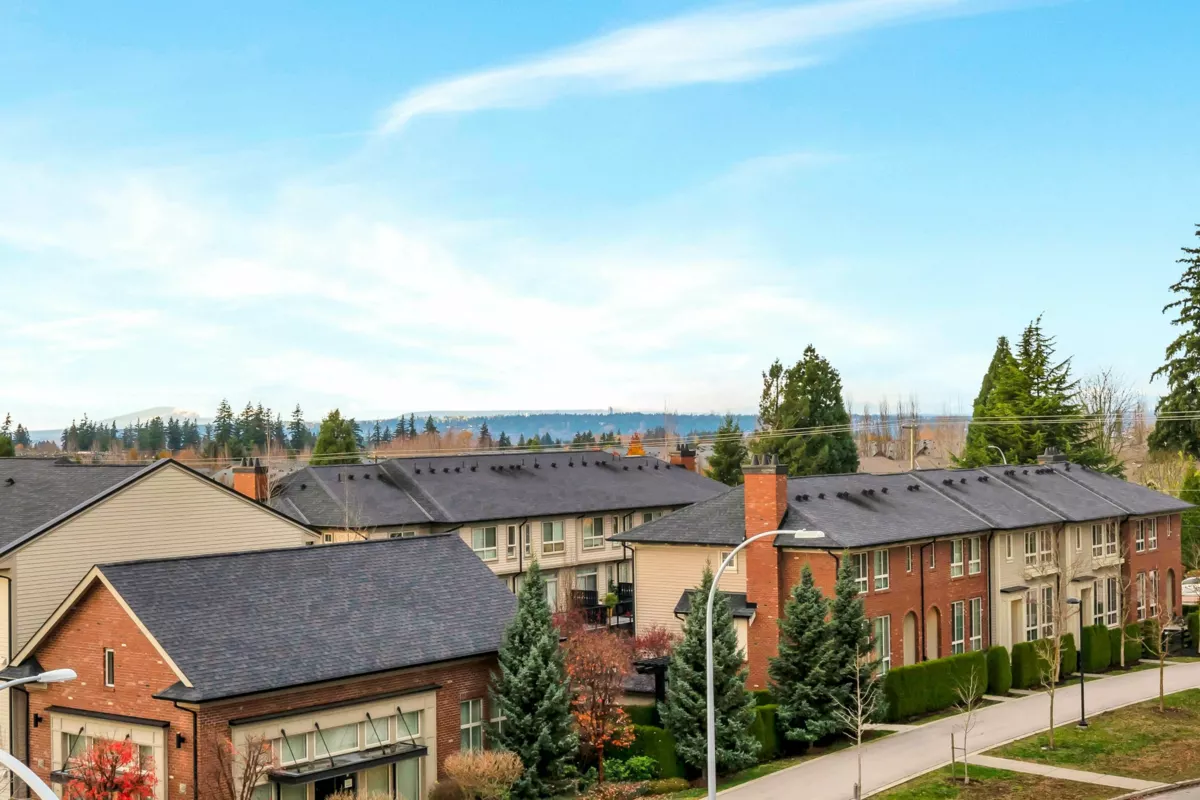 Outdoor Deck Photo of 38 16336 23a Avenue, Surrey, BC