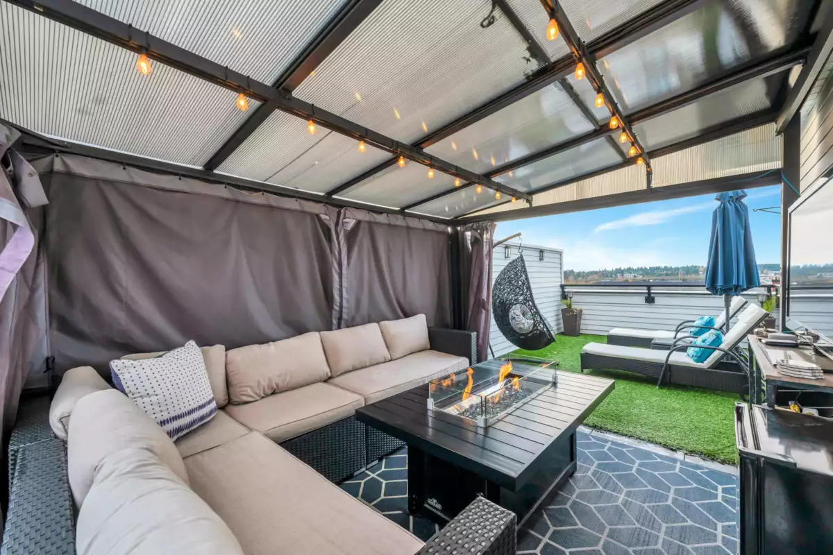 Staircase Photo of 38 16336 23a Avenue, Surrey, BC