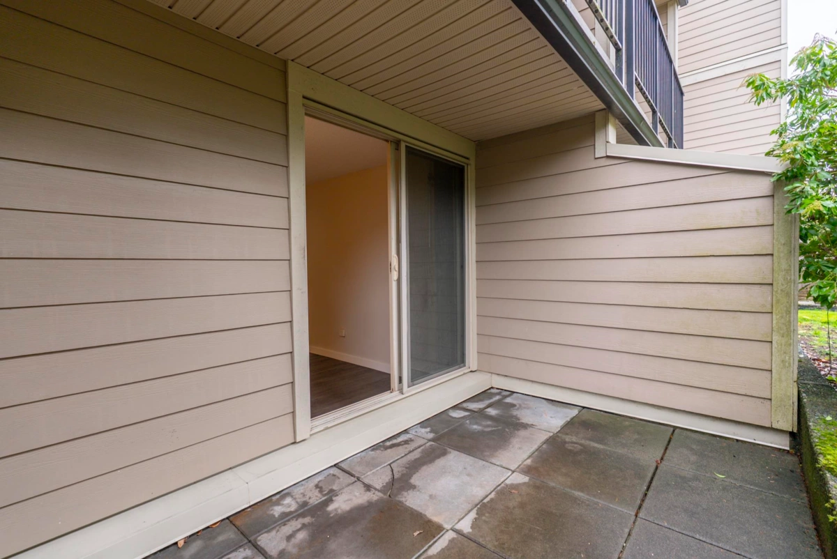 Office / Den Photo of 107 1121 Howie Avenue, Coquitlam, BC