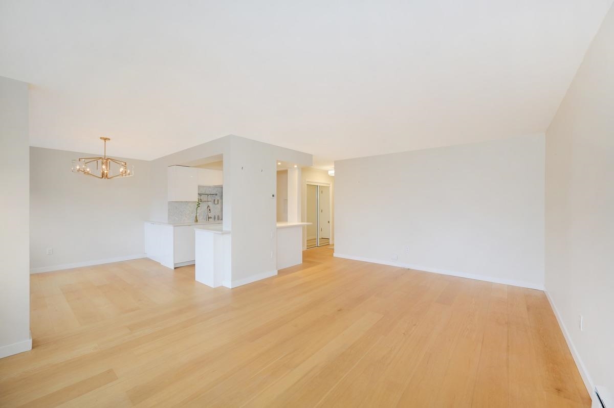 Breakfast Nook Photo of 205 5926 Tisdall Street, Vancouver, BC