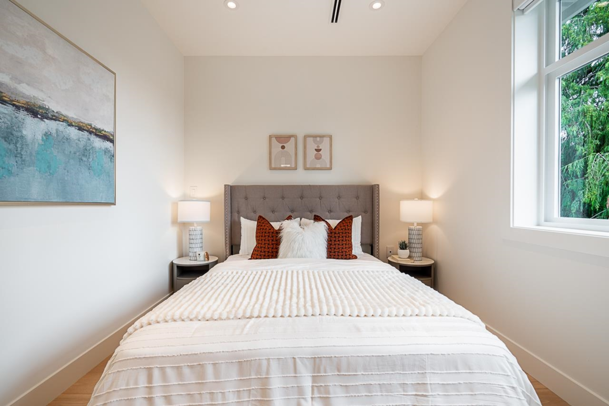 Aerial View of 2561 W 2nd Avenue, Vancouver, BC