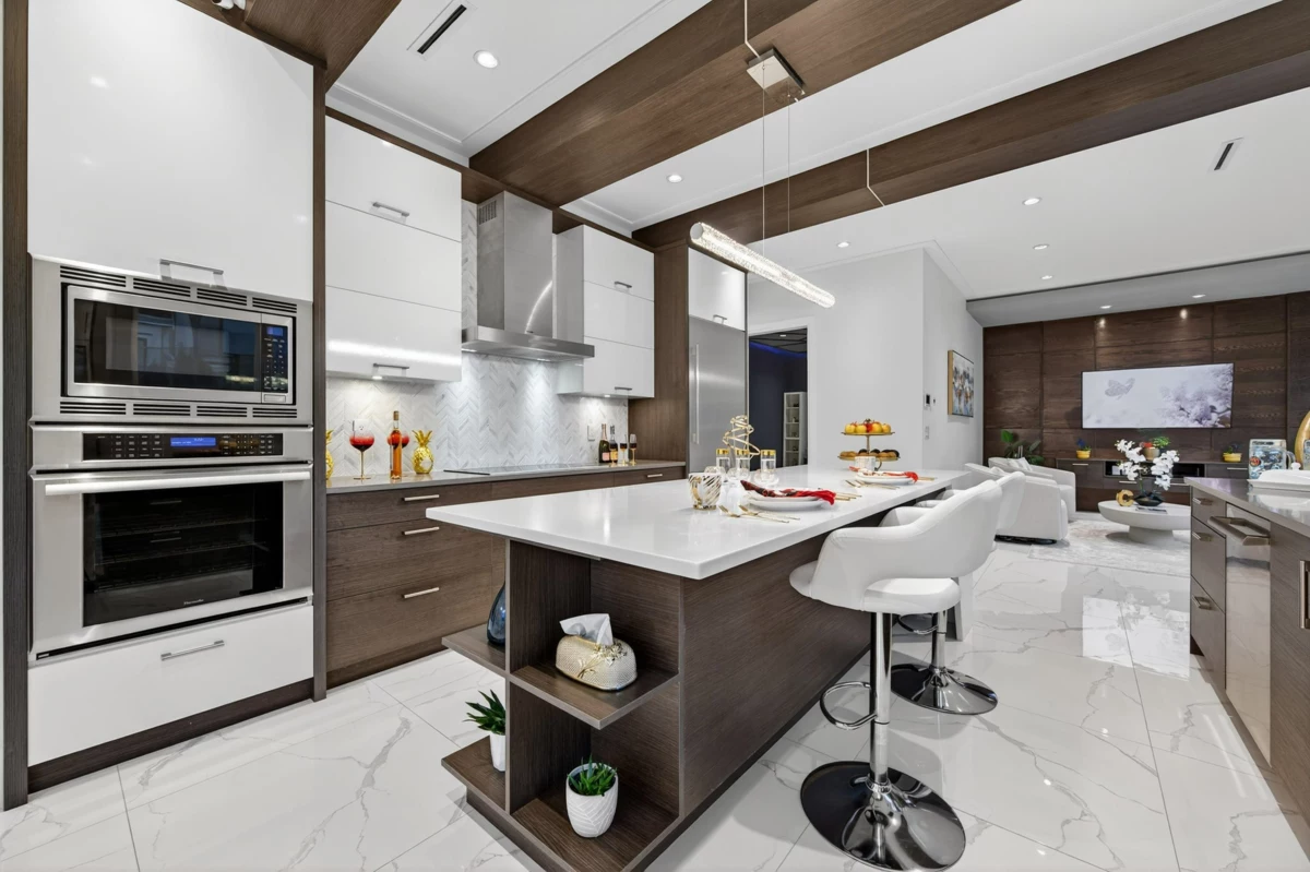 Basement Recreation Room Photo of 3400 Barmond Avenue, Richmond, BC