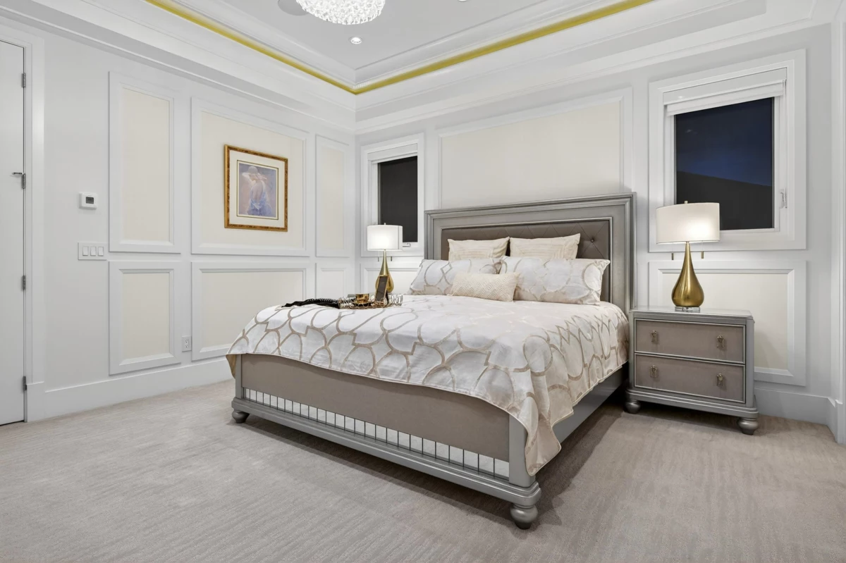 Swimming Pool Photo of 3400 Barmond Avenue, Richmond, BC