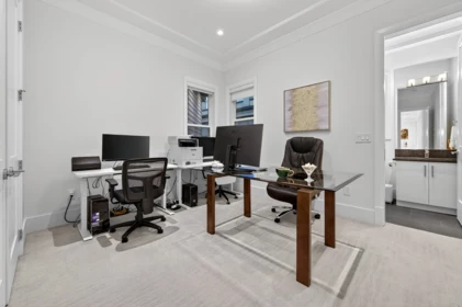 Hallway Photo of 3400 Barmond Avenue, Richmond, BC