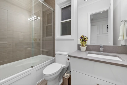 Hot Tub / Spa Photo of 3400 Barmond Avenue, Richmond, BC