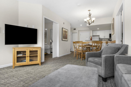 204 4338 Main (Week 6) Street, Whistler, BC, Whistler — Apartment/Condo for sale