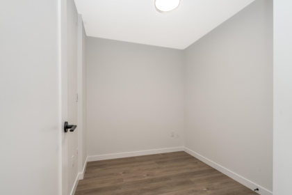 Kitchen Island Photo of 404 27218 Aldergrove Town Centre Drive, Langley, BC